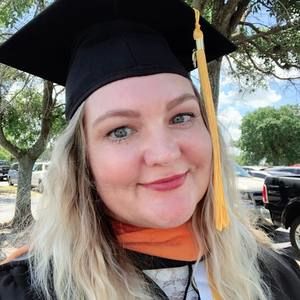 Meet your Posher, Molly